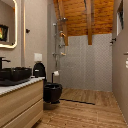 Chalet Forest Angel Rg *