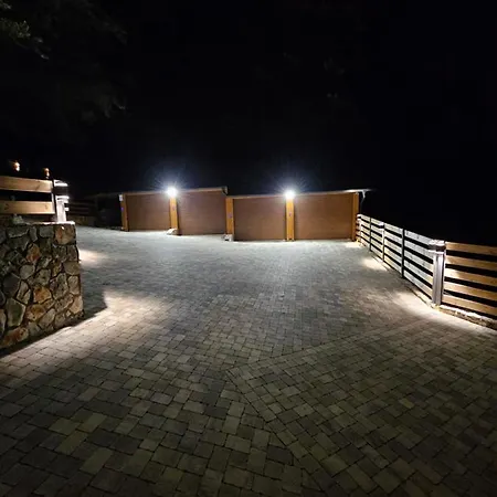 Chalet Forest Angel Rg *